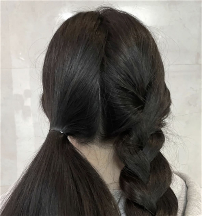 【女人面相】女人头发多命运如何？性格方面好吗（抱歉，不好）