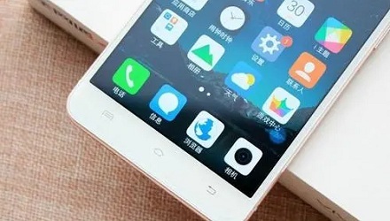 一直往手机里存文件手机会变重吗？