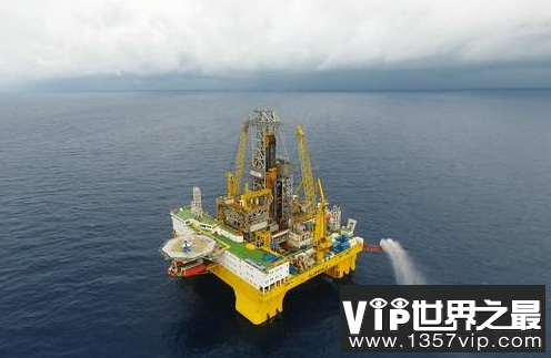 中国正在建设世界上最大的海洋钻井平台