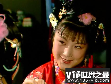 史湘云做的哪两件事，引起了贾母对她的反感