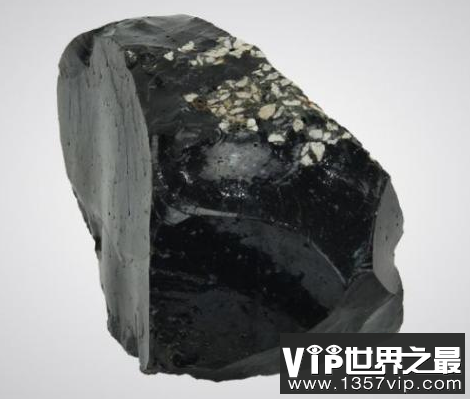 世界上顶级的陨石宝石，来自宇宙的石头