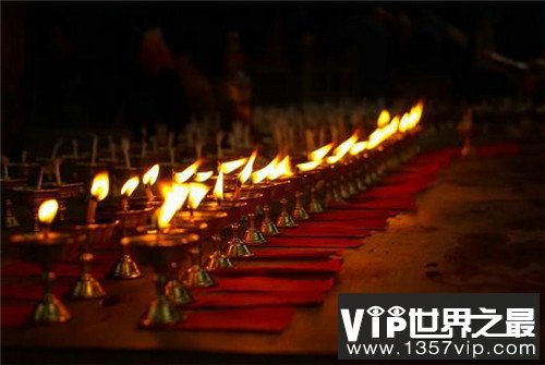 长明灯千年不熄之谜：长明灯为何不灭？