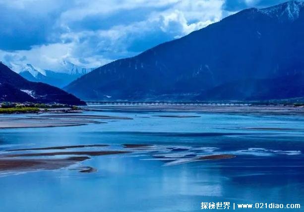 世界上海拔最高的河流 雅鲁藏布江海拔约5248米(长2197公里)