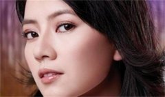 什么面相的女人容易离婚（眼大薄唇）